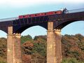 Blick hinauf zum Pontcysyllte Äquadukt