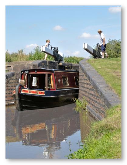 Narrowboats - A perfect Dream